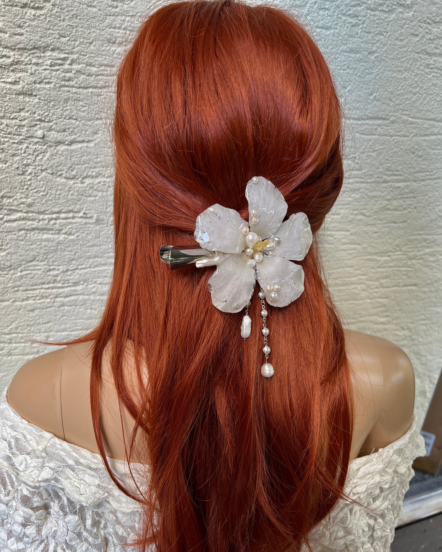 Glooming Hibiscus - Hair Pin