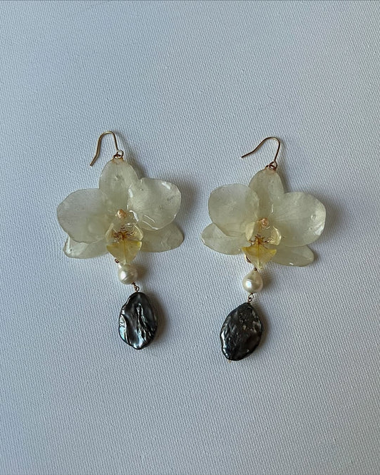 Tears of the Hollow Queen